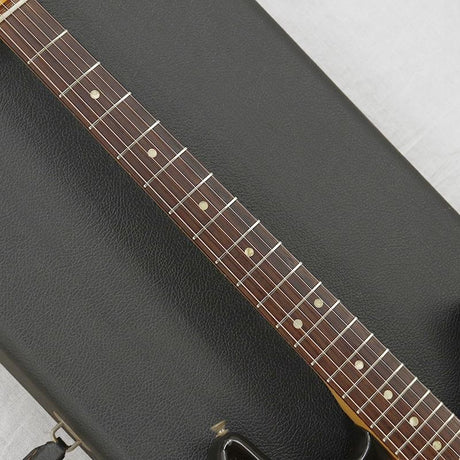 VINTAGE_Stratocaster_'67_Sunburst_R_09