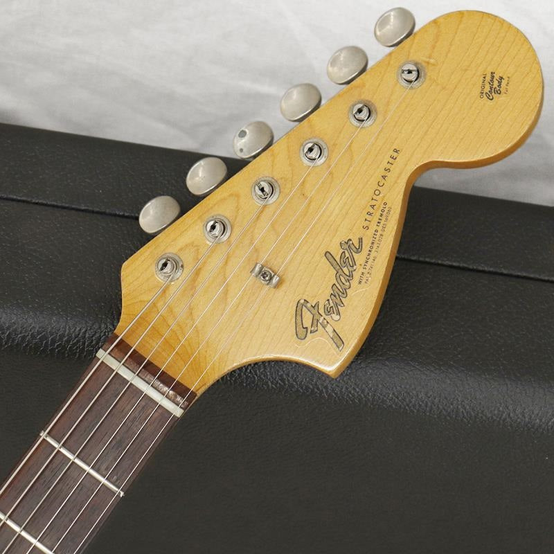 VINTAGE_Stratocaster_'67_Sunburst_R_11