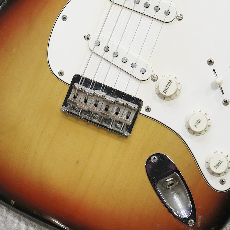 VINTAGE_Stratocaster_'69_Hardtail_Sunburst_R_05