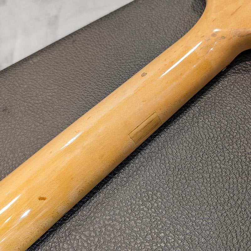 VINTAGE_Stratocaster_'69_Hardtail_Sunburst_R_08