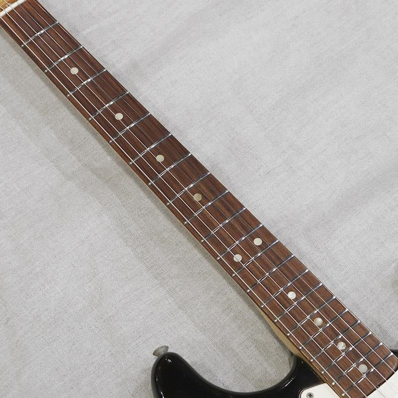 VINTAGE_Stratocaster_'70_Modify_Sunburst_R_09