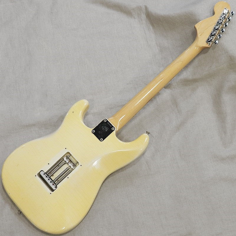 VINTAGE_Stratocaster_'71_Laminate_Maple_Fingerboard_OlympicWhite_M_03