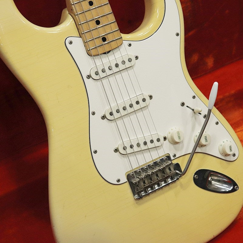 VINTAGE_Stratocaster_'71_Laminate_Maple_Fingerboard_OlympicWhite_M_06