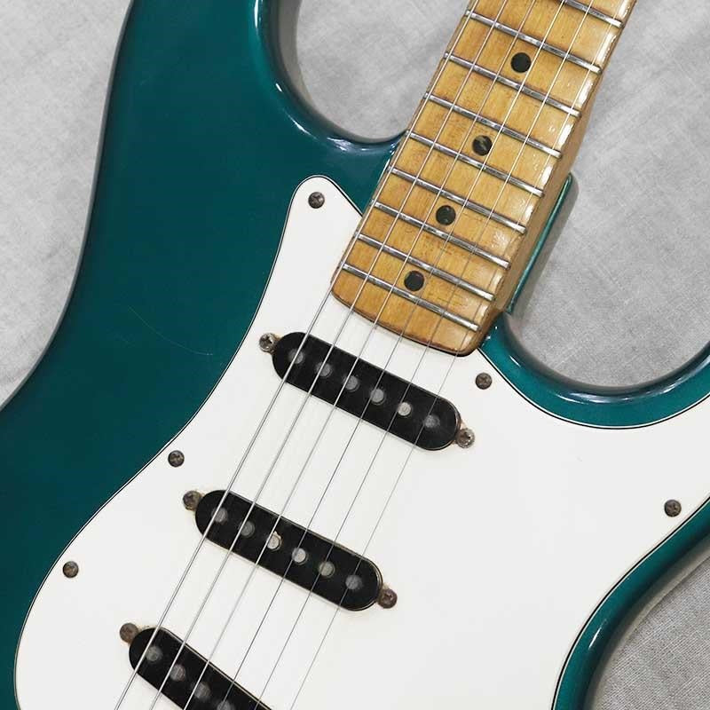 VINTAGE_Stratocaster_'81_Refinish_GreenMetallic_M_05