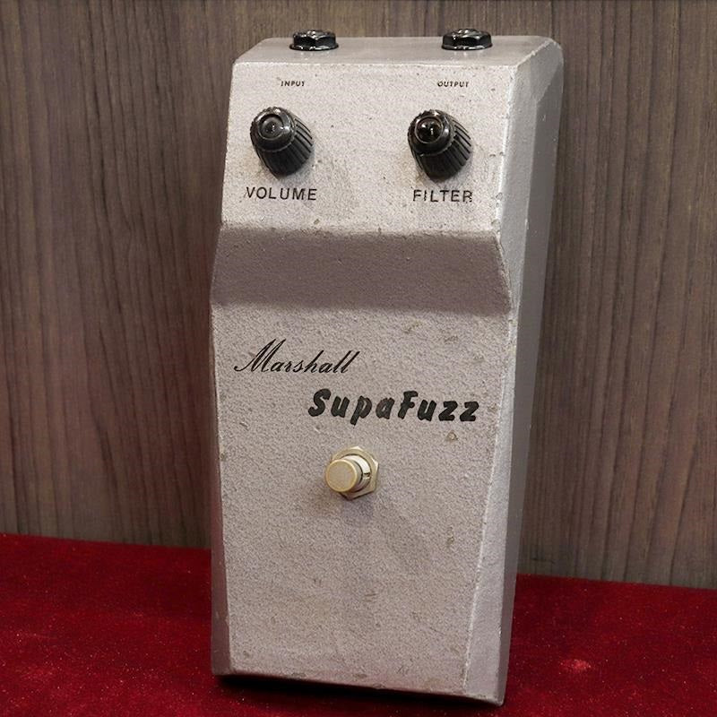 VINTAGE_Supa_Fuzz_Early_Era_Wide_Knob_'66_01