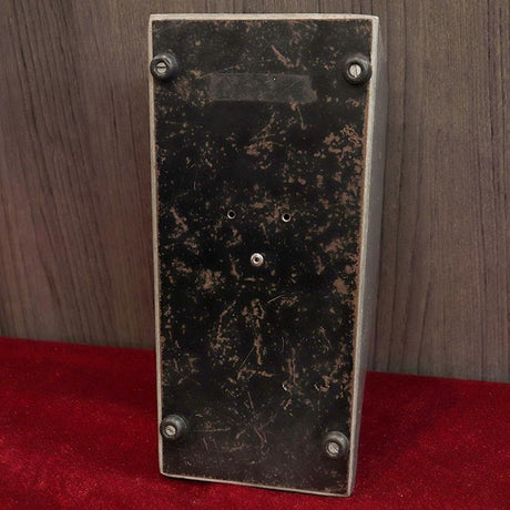 VINTAGE_Supa_Fuzz_Early_Era_Wide_Knob_'66_02