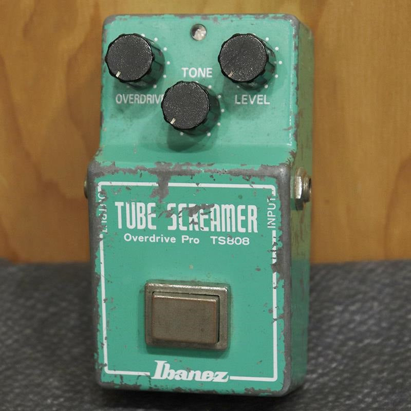 VINTAGE_TS-808_Tube_Screamer_Overdrive_Pro_Large_Case_'81_01