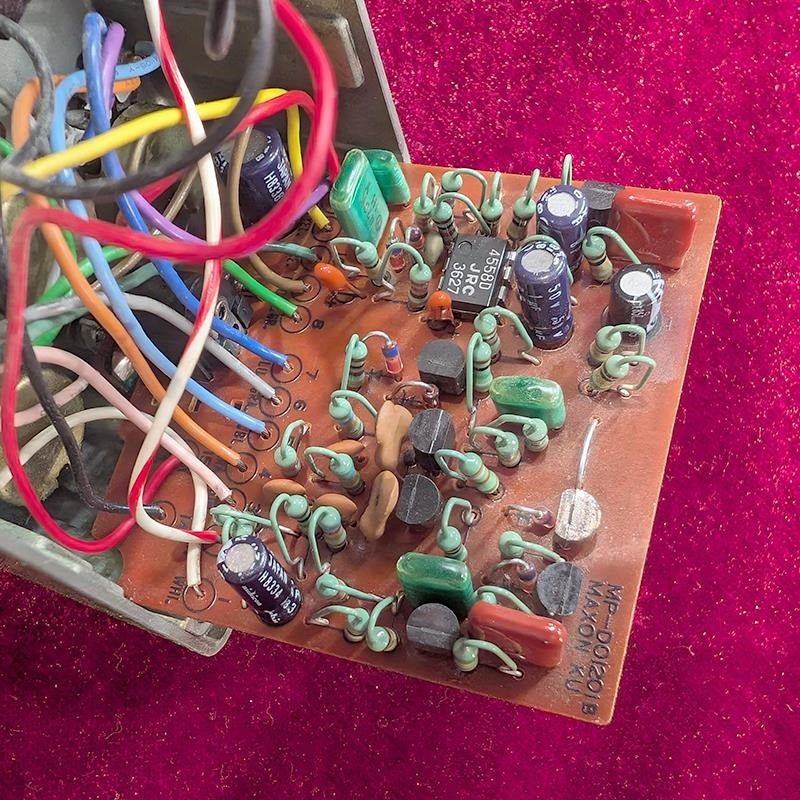 VINTAGE_TS-9_Tube_Screamer_'83_White_Label_05