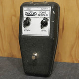 VINTAGE_V828_Tone_Bender_Black_Case_&_Silver_Panel_late60's_01