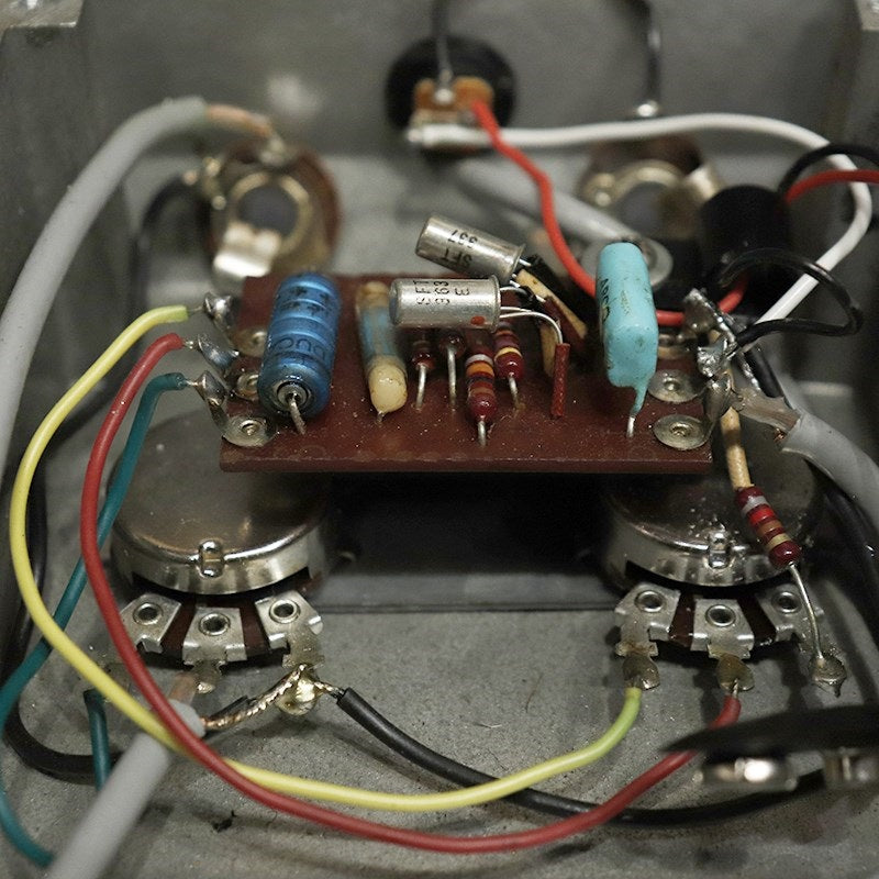 VINTAGE_V828_Tone_Bender_Gray_Case_&_Black_Panel_late60's_05