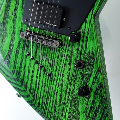 VOLTAGE_Metal_WG_R_BH_Tiger_Green_#M2407V104_05