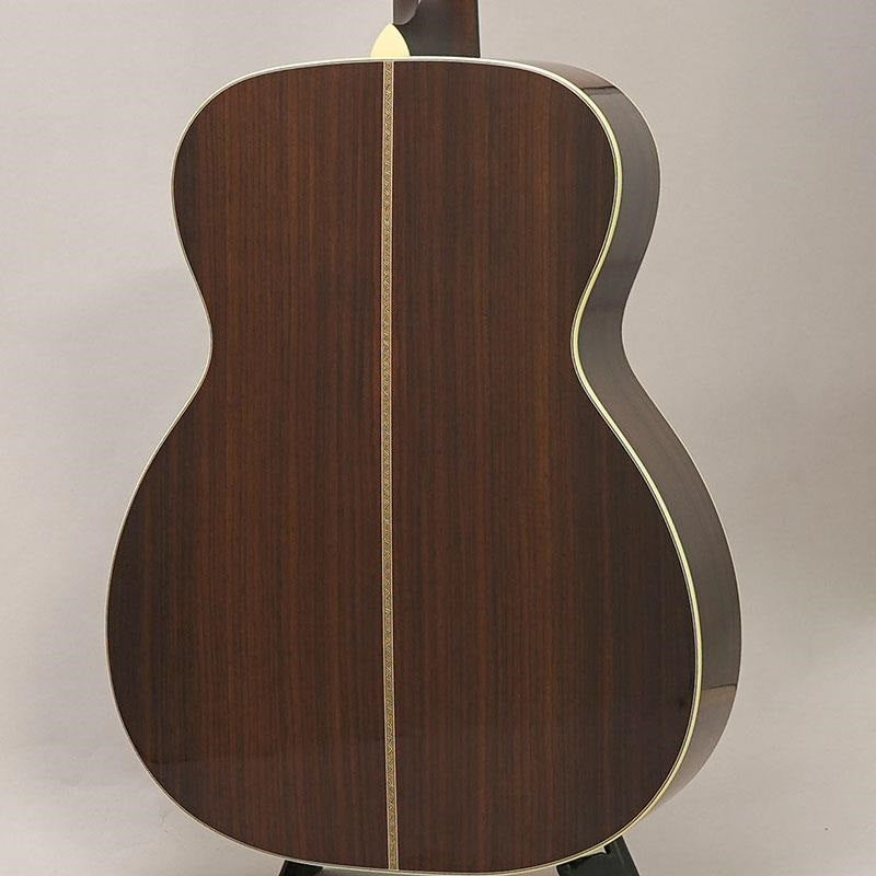 Vintage_TS_OM_#T2411222_Beaujois_02