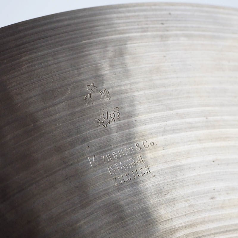 [Vintage]_Istanbul_K_Zildjian_18_Newer_new_stamp_(1972-1977)_[1562g]_04