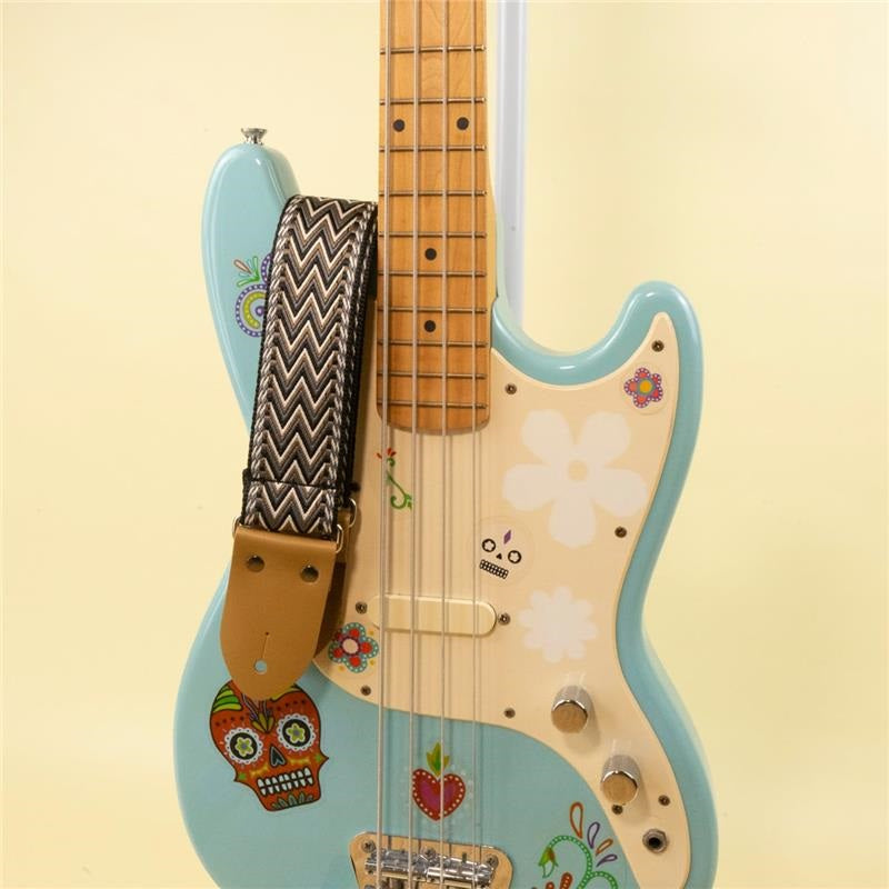 WW_Guitar_Strap_Brown_06