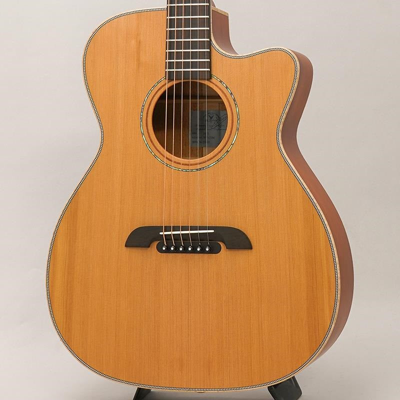 WY-1_CTM_Cedar___Mahogany_[Heartman_Guitars_Original_Order_Model]_01