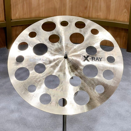 X-RAY_Random_Crash_16_[695g]_[2024_Turkey_Factory_Tour_Selection]_01