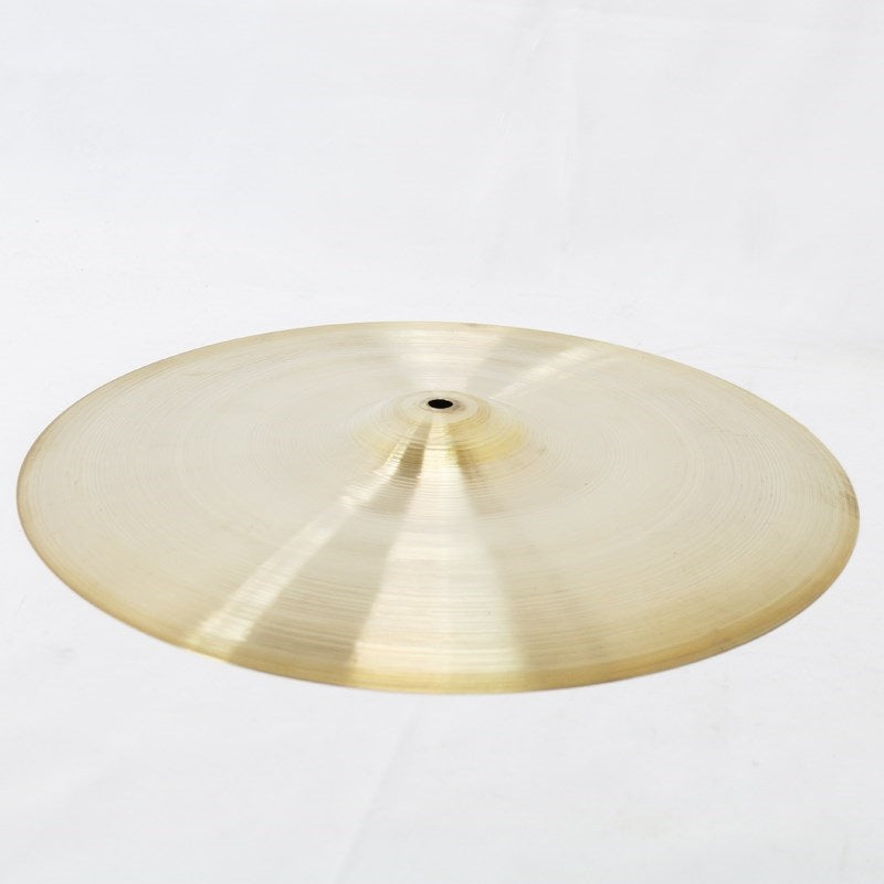 Zildjian_400th_Anniversary_Limited_Edition_Vault_Crash_15_[NAZLA40015LE_724g]_05
