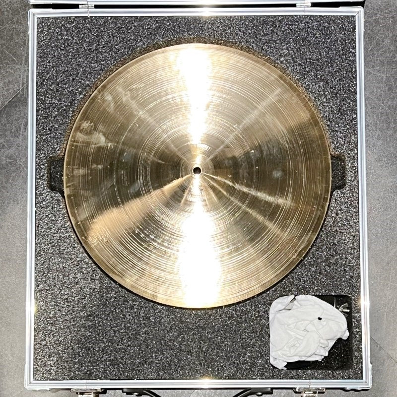 Zildjian_400th_Anniversary_Limited_Edition_Vault_Crash_15_[NAZLA40015LE_760g]_[In-Store_Special_Price]_04