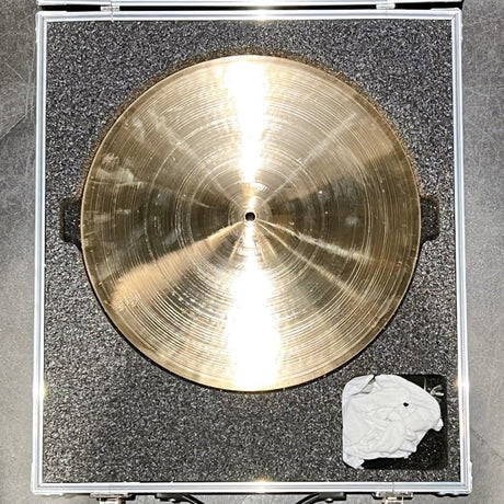 Zildjian_400th_Anniversary_Limited_Edition_Vault_Crash_15_[NAZLA40015LE_760g]_[In-Store_Special_Price]_04