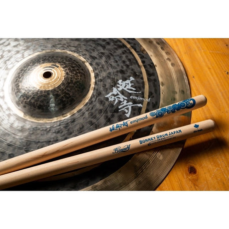 emjmod_×_Bonney_Drum_Japan_collaboration_drumsticks_04