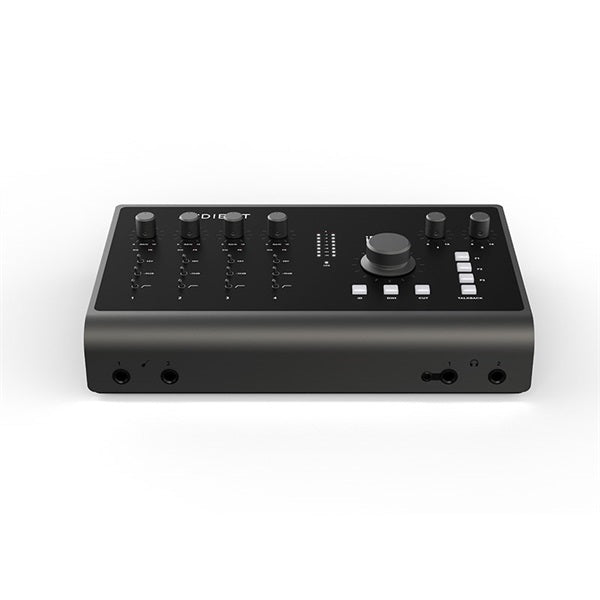 iD44mkII_(Audio_Interface)_with_USB-C_and_Loopback_02