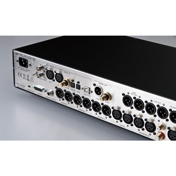 m905_Reference_Monitor_Controller_(with_dedicated_remote_controller)_[Official_Japanese_Product]_(Pre-order_item，_delivery_date_to_be_announced_separately)_06